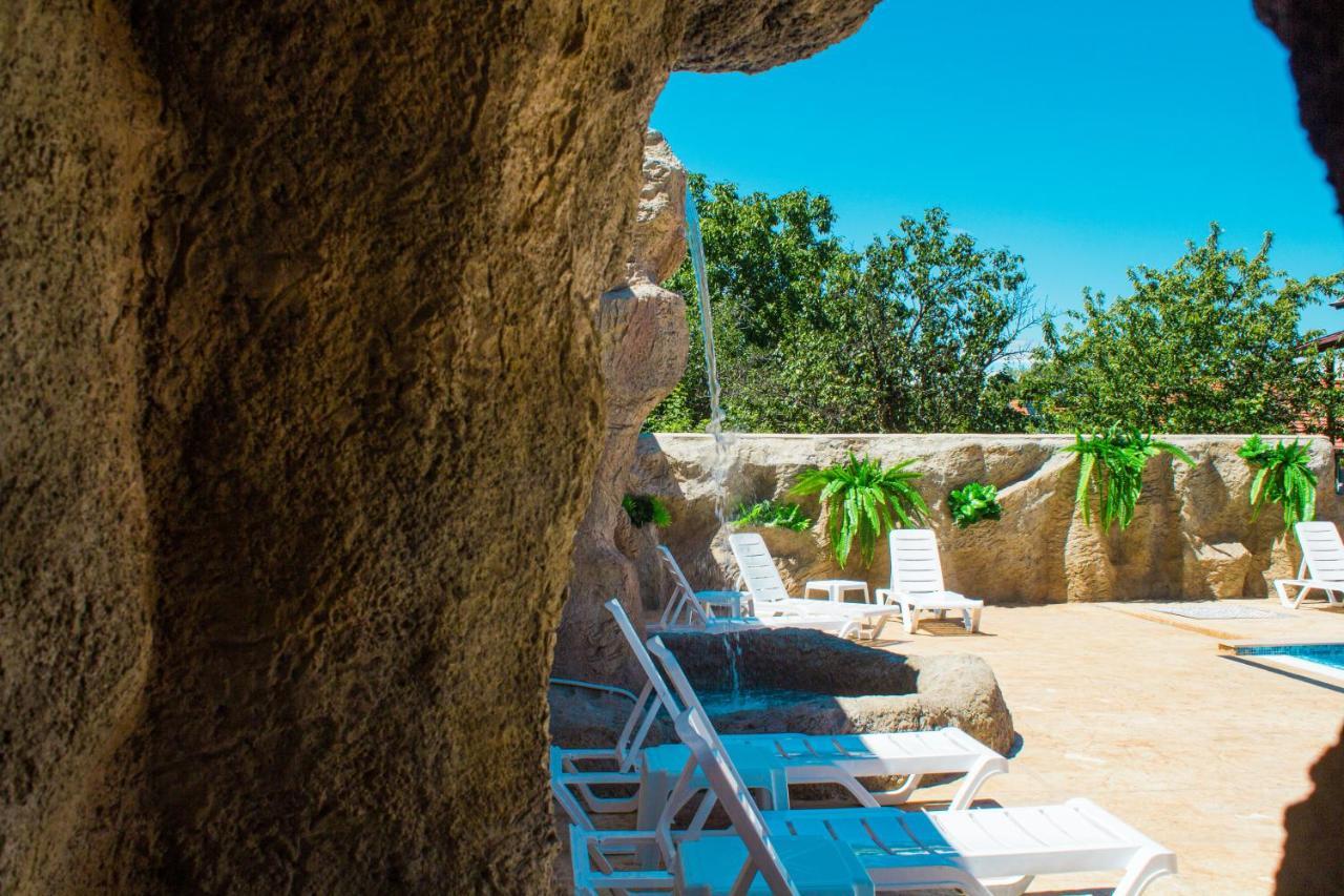 Guesthouse The Rock Сапарева Баня Екстериор снимка