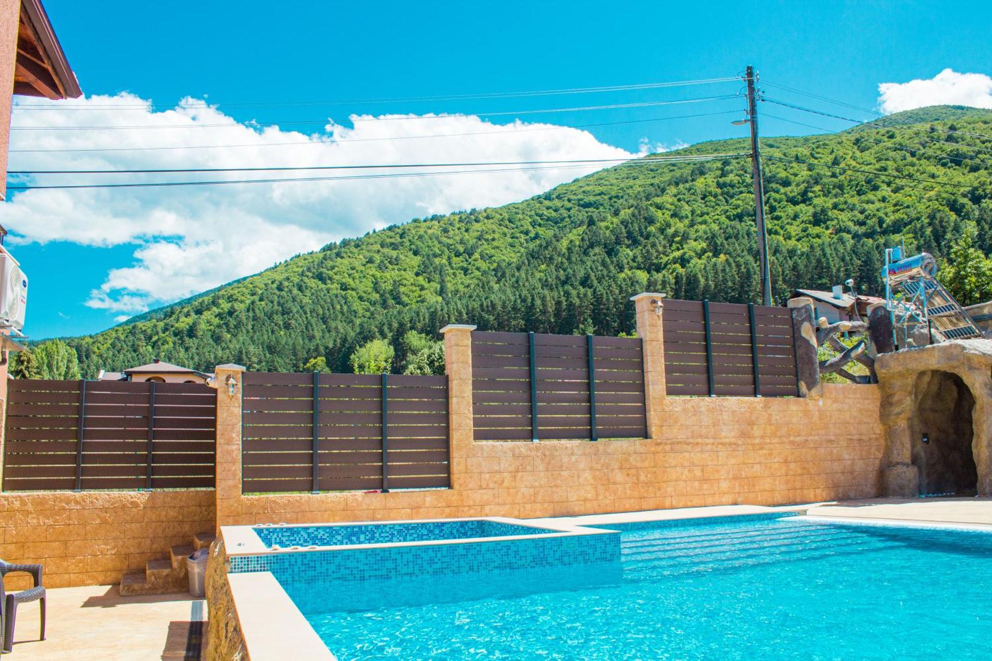 Guesthouse The Rock Сапарева Баня Екстериор снимка